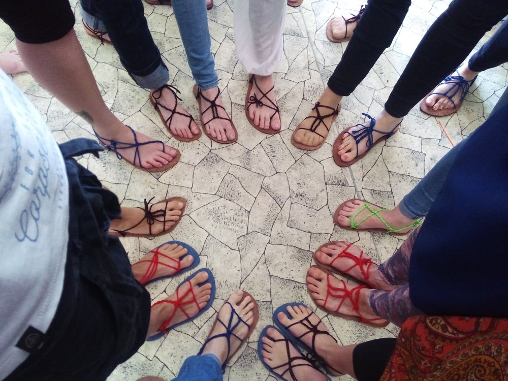 huarache barefoot
