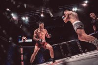 obrázek k akci Galavečer IAF 2 uvede na českou bojovou scénu nového profesionálního zápasníka