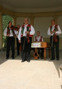 obrázek k akci CM Sylván - koncert a folklorní tance v Brně